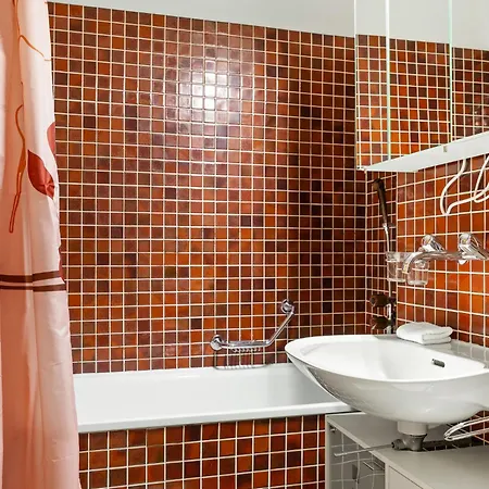 Aragon B47 By Interhome Daire Ernen